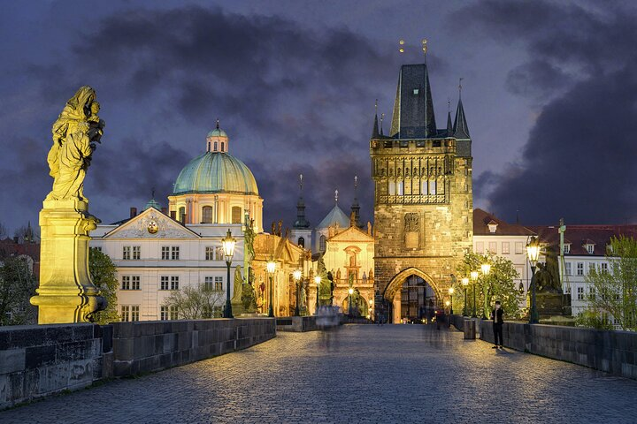 The romantic side of Prague (Fall in love again) - Private tour with a local - Photo 1 of 12